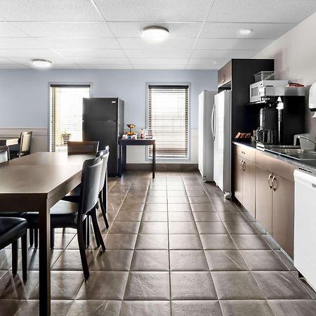 Surestay Studio By Best Western Hardisty ภายนอก รูปภาพ